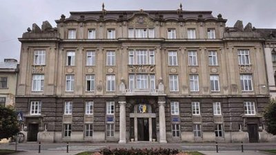У Львові повідомили про замінування обласної прокуратури