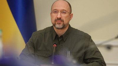Уряд дозволив ще одній категорії військовозобов'язаних виїжджати за кордон