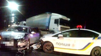 «Я збоку сидів, а за кермом сидів інопланетянин», - сказав нетверезий водій, який тікав від патрульних