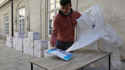 Львів отримав тисячу костюмів біологічного та хімічного захисту (ВІДЕО)