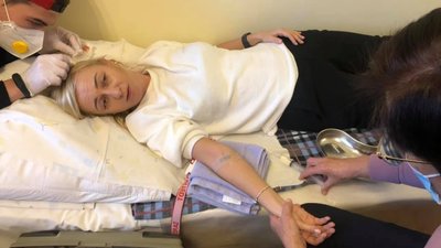 Народна депутатка Устінова розбила голову у Верховній Раді (ФОТО)