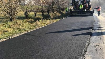 Погода дозволяє: у Львівській області триває активна фаза ремонту доріг
