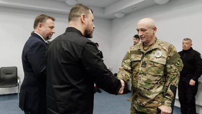Клименко вручив державні та відомчі нагороди
