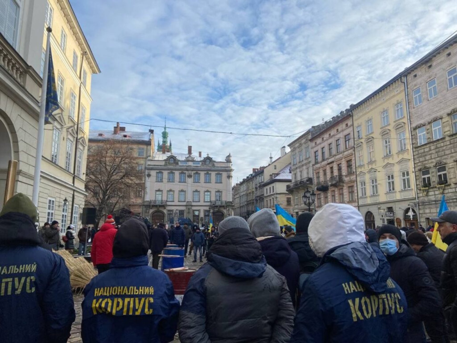 У Львові пікетували Садового, фото Нацкорпусу