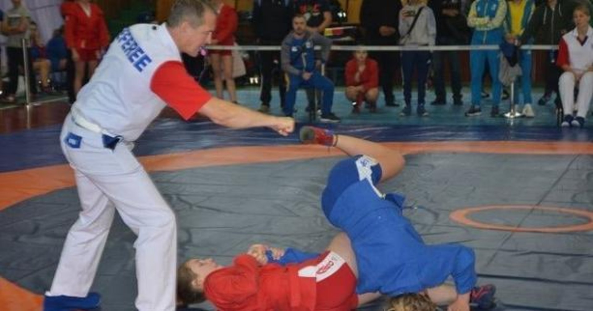 Збірна юніорів Львівщини перемогла на чемпіонаті України з боротьби самбо