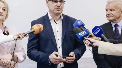 Лікарі Львівського онкоцентру відвідали медичний заклад у Польщі