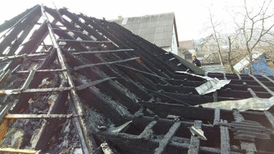 На Львівщині у ніч на Івана Купала вщент згорів житловий дім