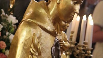У Соборі св. Юра виставили для почитання мощі святого Антонія