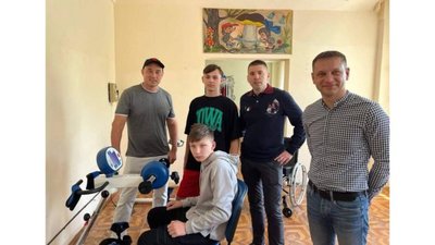 Львівська лікарня отримала обладнання для реабілітації дітей, які постраждали внаслідок війни