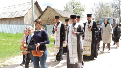 Бродівська громада попрощалася з військовим «залізної» 24 бригади (ФОТО)