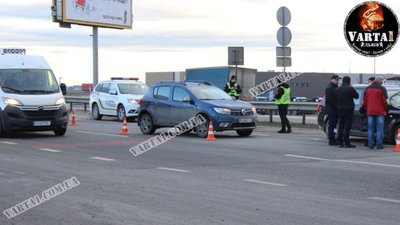 У Сокільниках не розминулись два автомобілі (ВІДЕО)