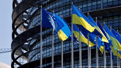 Євросоюз затвердив “золотий” пакет санкцій проти росії