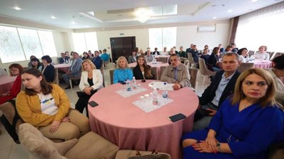 До Всесвітнього Дня учителя на Львівщини відзначили 90 працівників галузі освіти