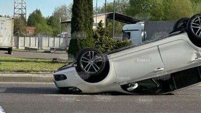 У Львові на Городоцькій перекинувся автомобіль