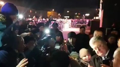 Як у Жовкві масово виконали гімн України (ВІДЕО)