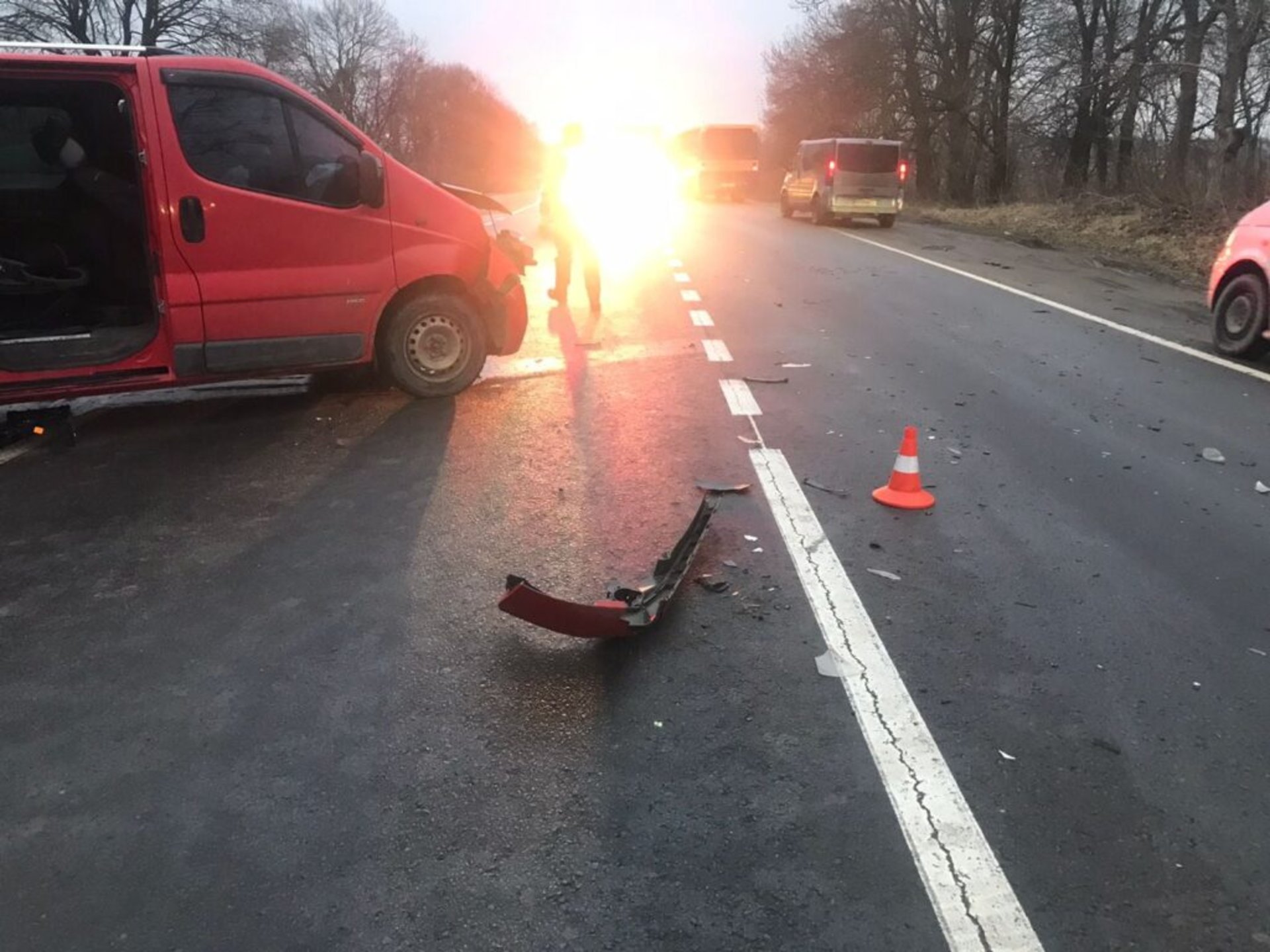 Біля Львова у аварії постраждали неповнолітні