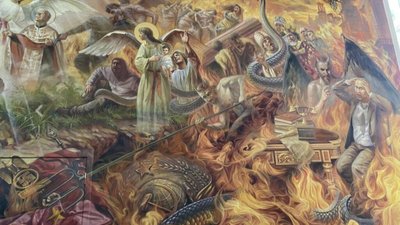 У храмі на Львівщині Путін "горить" у пеклі (ФОТО)