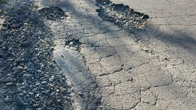 У Лисиничах просять відремонтувати дорогу