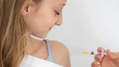 На Львівщині проводять безкоштовну вакцинацію 14-річних дівчаток
