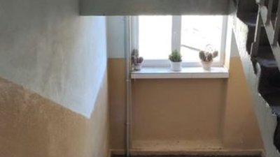 У Львові на вулиці Патона вода топить квартири (ФОТО)