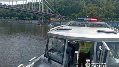 У Києві обірвалася канатна дорога через Дніпро, на якій перебував 20-річний хлопець