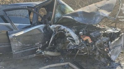 На Львівщині після ДТП загорівся автомобіль (ФОТО)