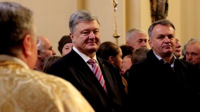 Новій владі варто прочитати труди Митрополита Андрея Шептицького, - Порошенко