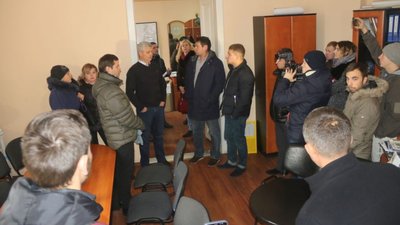 Як у Львові пікетували підлеглих Садового (ФОТОРЕПОРТАЖ)