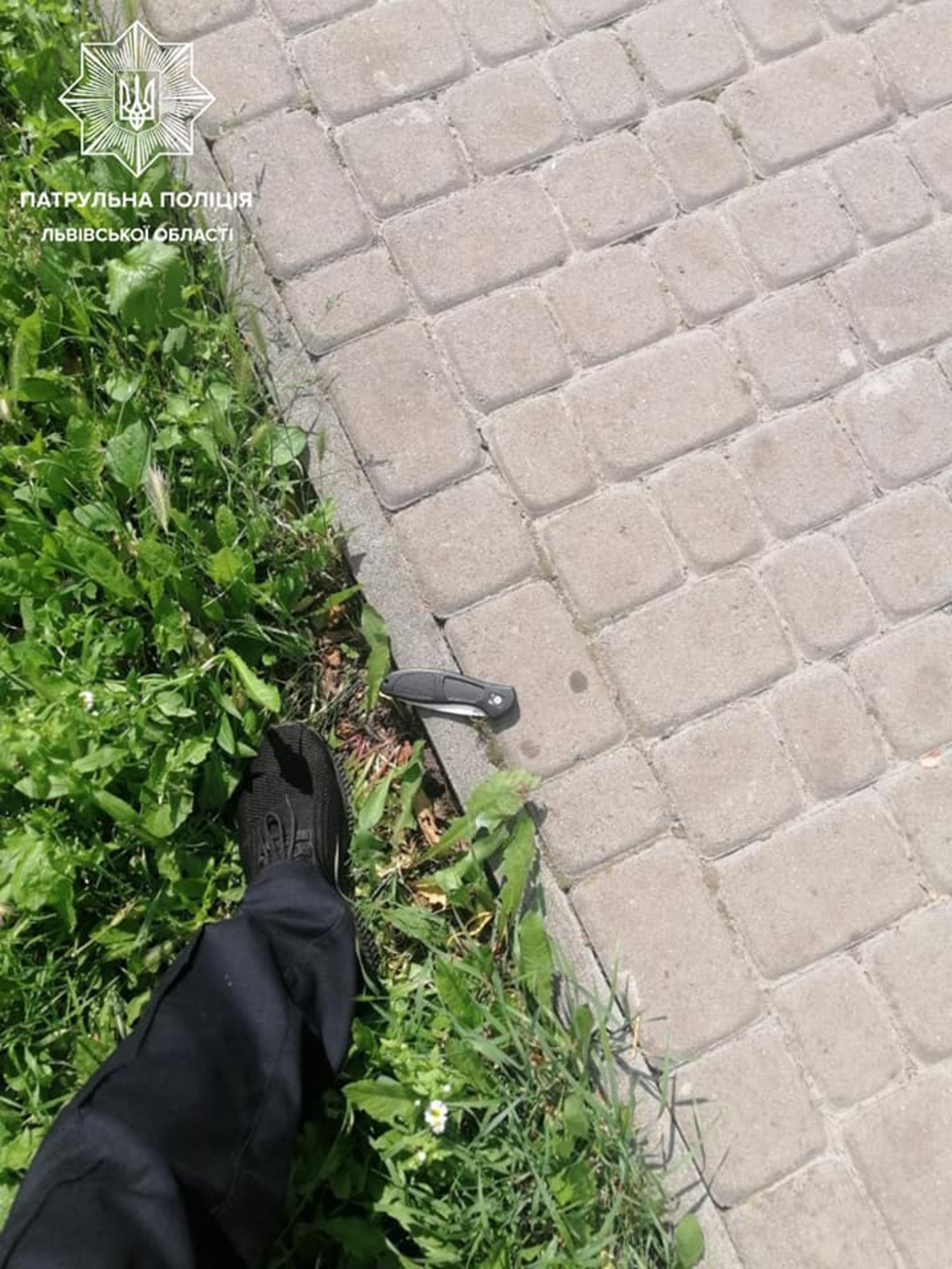 У Львові затримали 26-річного іноземця, який погрожував стоматологам ножем