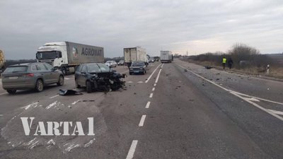 На Львівщині трапилася автотроща (ВІДЕО)