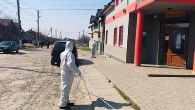Як на Яворівщині дезинфікують села (ФОТО)