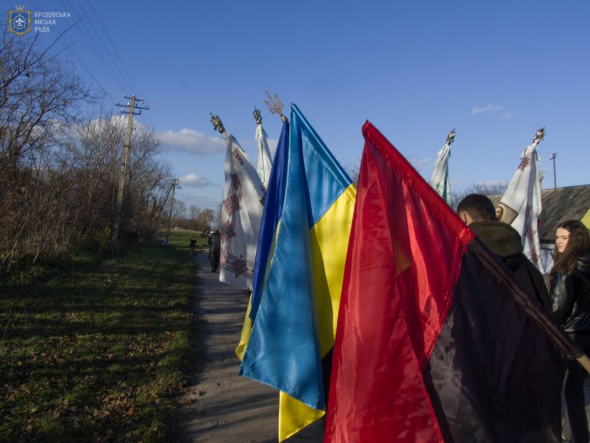 У Салашці попрощалися з загиблим воїном Іваном Проказюком