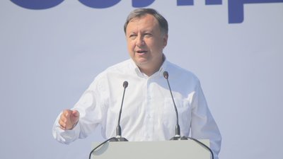 Зеленський йде на небезпечні поступки агресору, - Княжицький