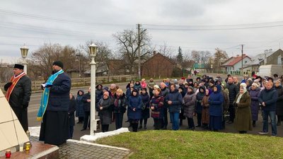 У Жовкві вшанували пам'ять жертв  голодоморів (ФОТО)