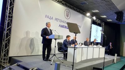 Ні у Львові, ні в Варшаві танків не буде, – Порошенко
