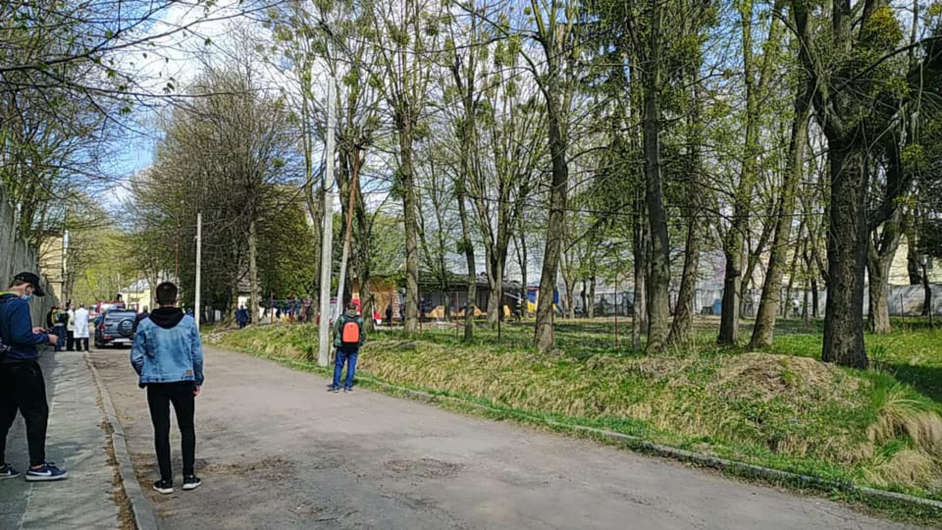 У Львові горить центр допомоги ветеранам. Фото: Ігор Зінкевич.