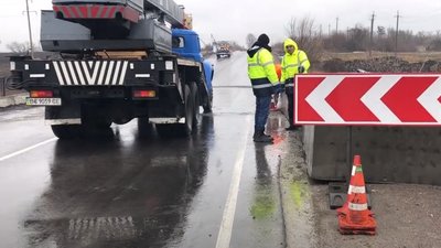 Водіям: через ремонт Кільцевої дороги Золочева буде перекрито рух (ФОТО, ВІДЕО)