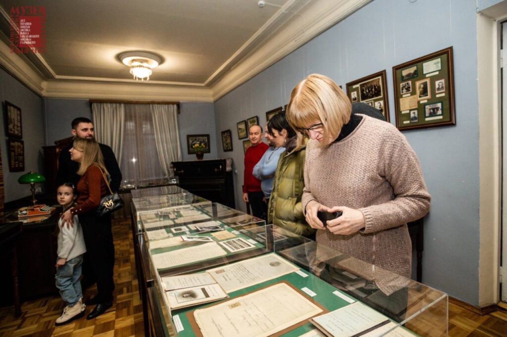 У Києві презентували виставку «Франко - син Франка»