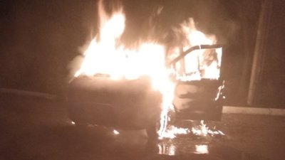 У Червонограді внаслідок пожежі автомобіля чоловік отримав опіки