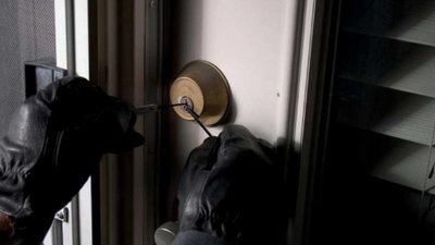 У Львові злодій обчистив квартиру старенької жінки