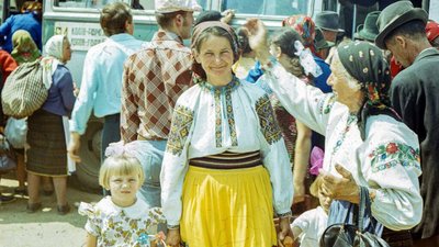 В мережу виклали останній фільм Юліана Дороша “Біля джерел народної творчості” (ВІДЕО)