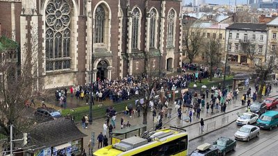 У Львові церкву знову хочуть зробити винною у поширенні коронавірусу (ФОТО)