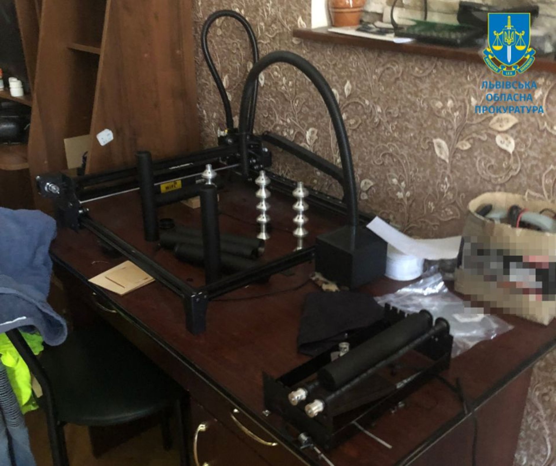 У Львові незаконно виробляли глушники до зброї