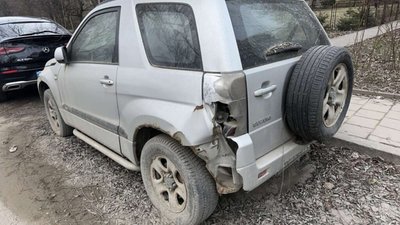 У Львові демонтують низку автомобілів