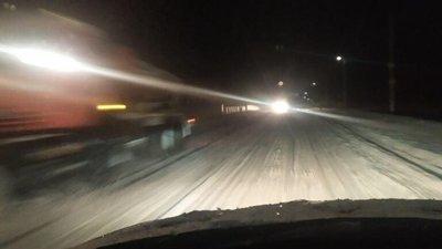 На Львівщині прибирають трасу «Львів - Шегині» (ФОТО)