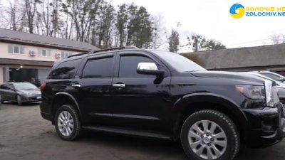 У Золочеві відкрився великий авторинок автомобілів (ВІДЕО)