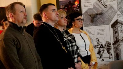 Як у Музеї визвольної боротьби вшанували загиблих учасників АТО (ФОТОРЕПОРТАЖ)