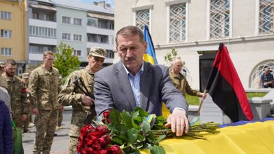 Дрогобицька громада зустріла полеглого захисника України