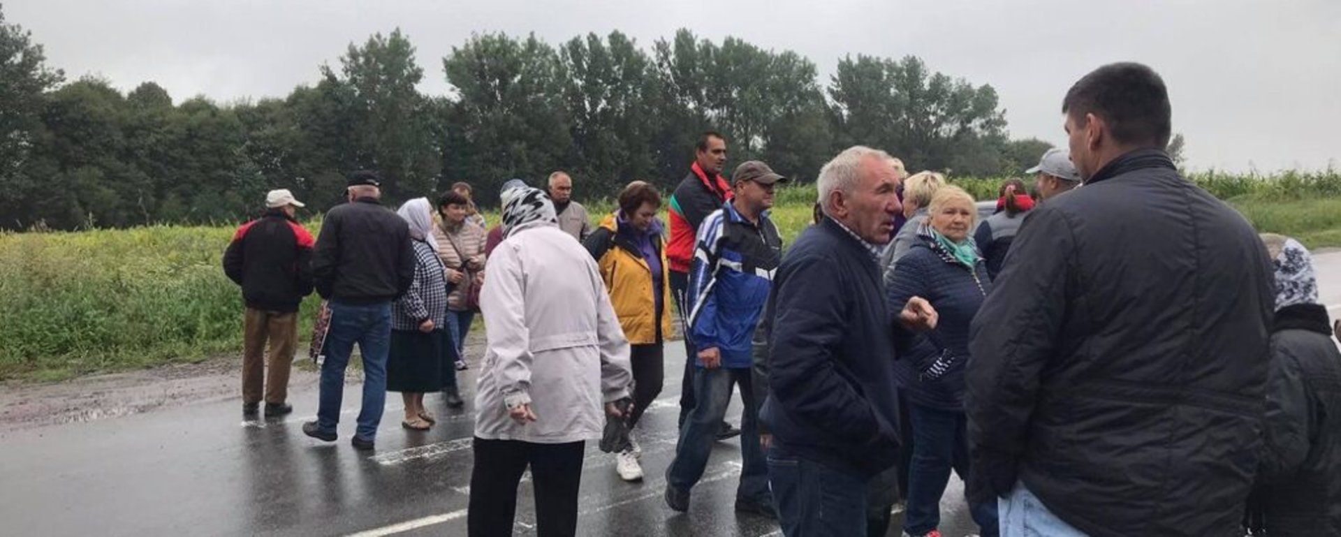 На Львівщині люди перекривали дорогу Сокаль - Червоноград