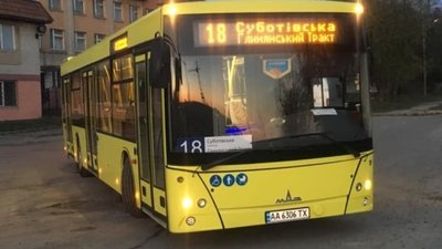 У Львові обіцяють перевіряти дотримання карантину у маршрутках (ВІДЕО)